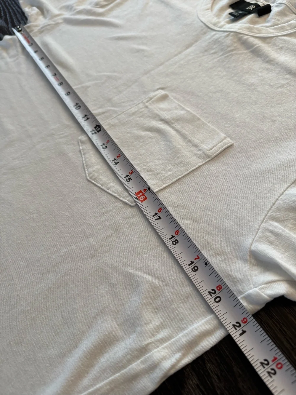 Banana Republic White Short Sleeve Pocket Tee
